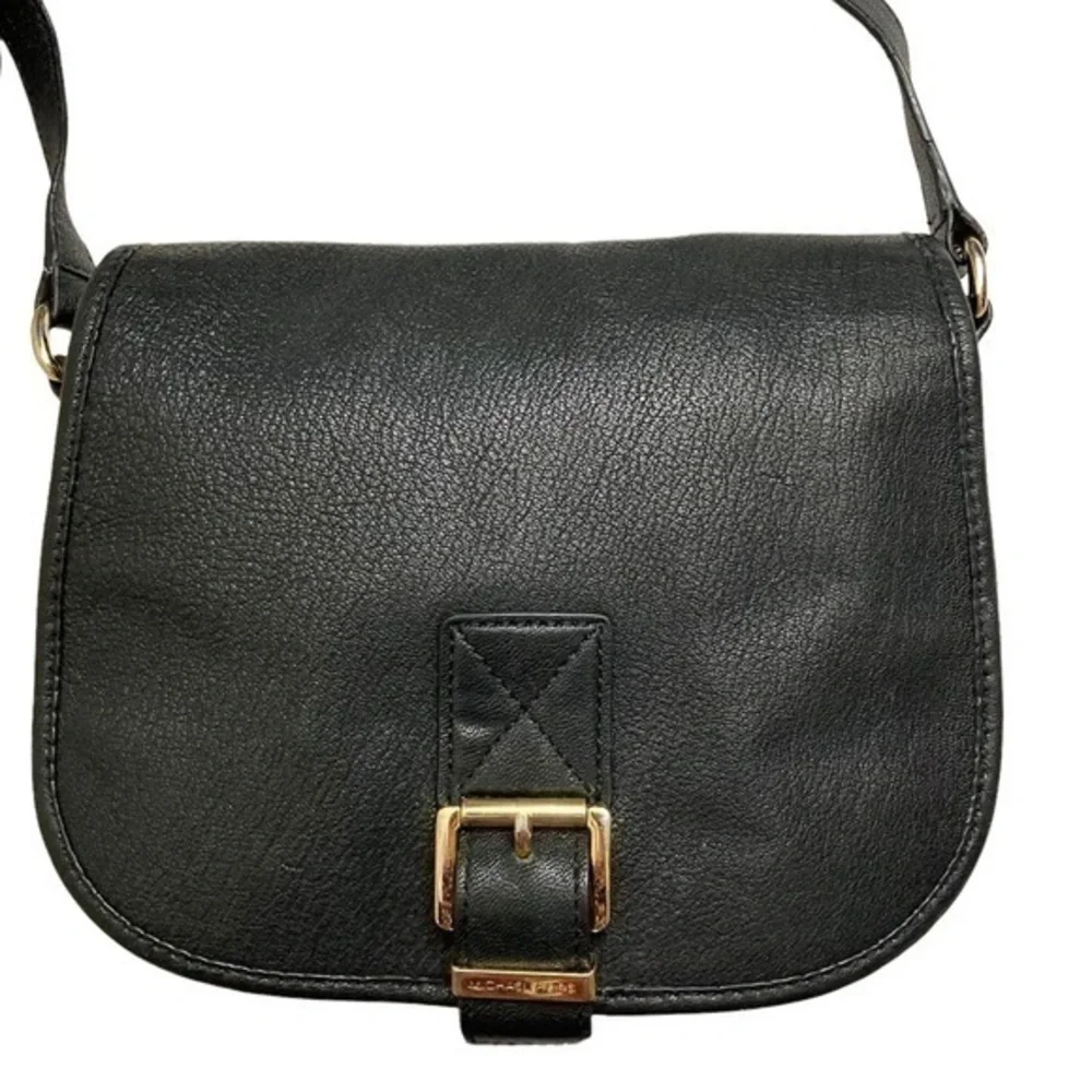 Michael kors black leather buckled saddle flap bag